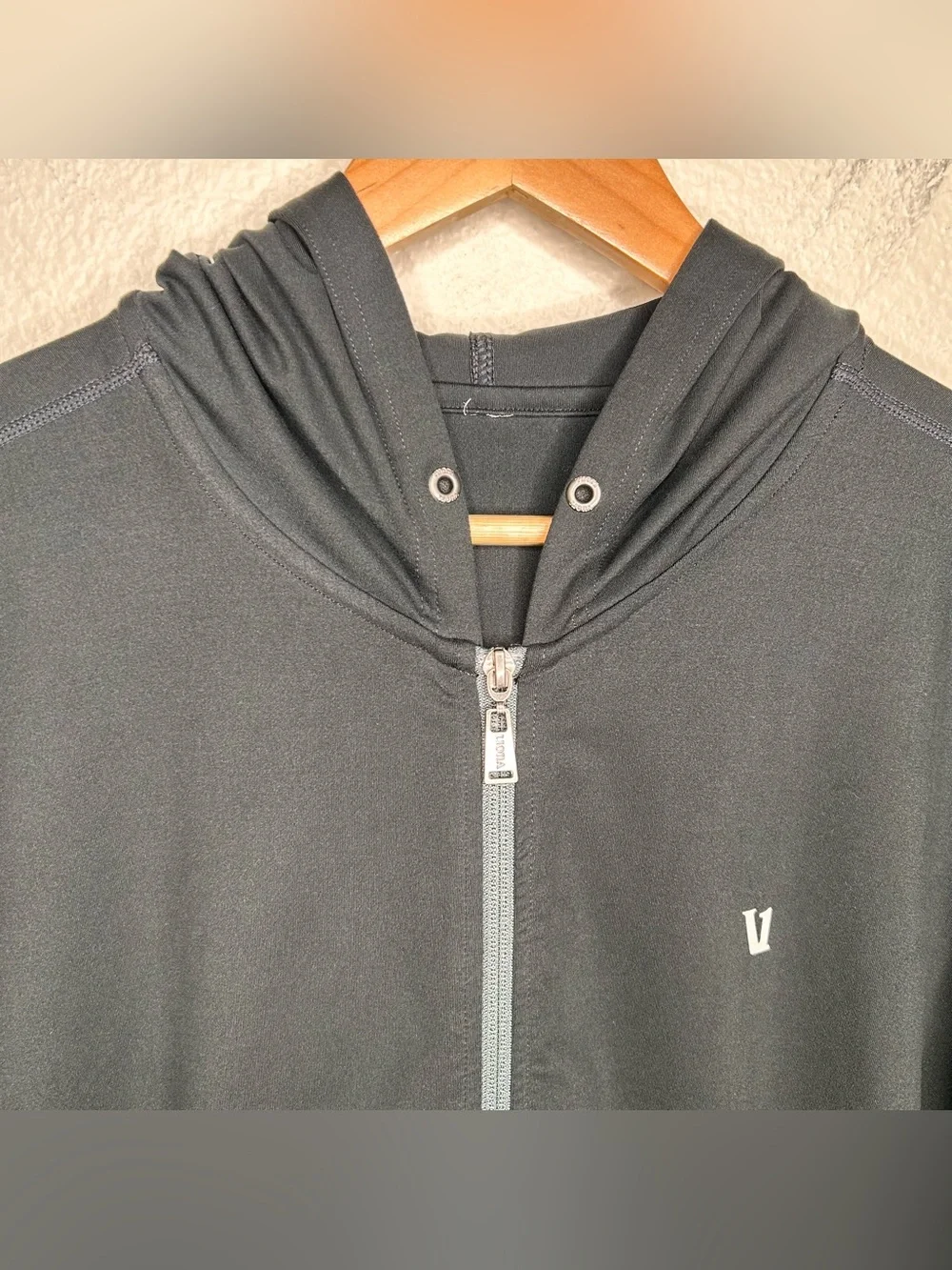 Vuori Jackson Hoodie black